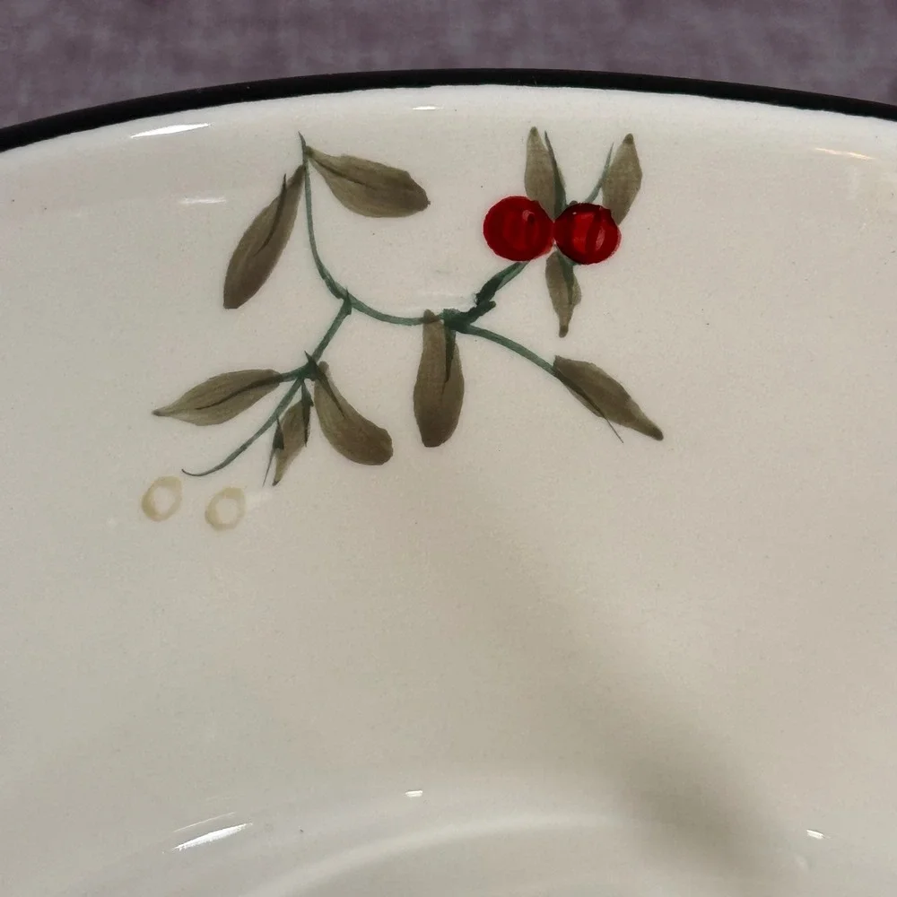VTG Pfaltzgraff Winterberry Ramekin Dish 4.5